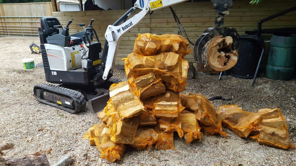 Logs and Kindling, Isle of Wight, Fire Wood IOW