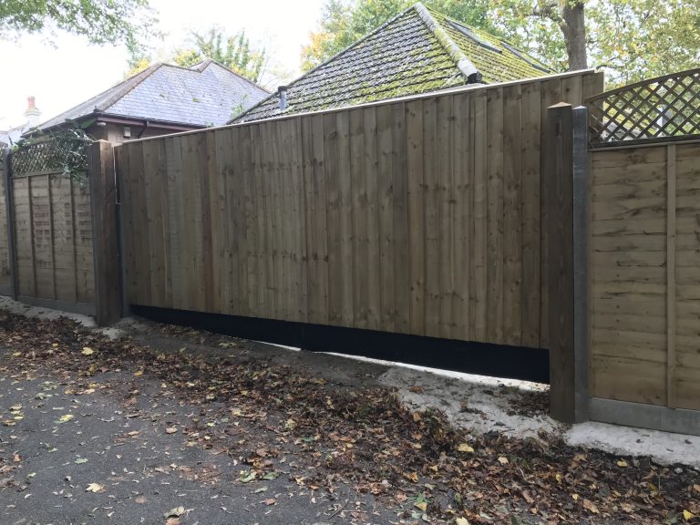 Gates and Fencing Isle of Wight Gate Builders Fences IOW